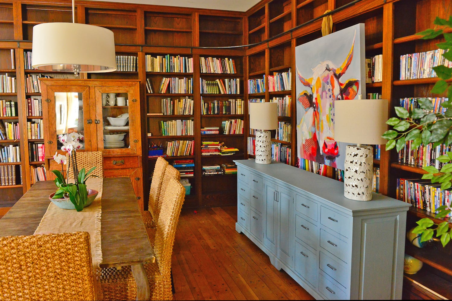 Get inspiration for an at-home library