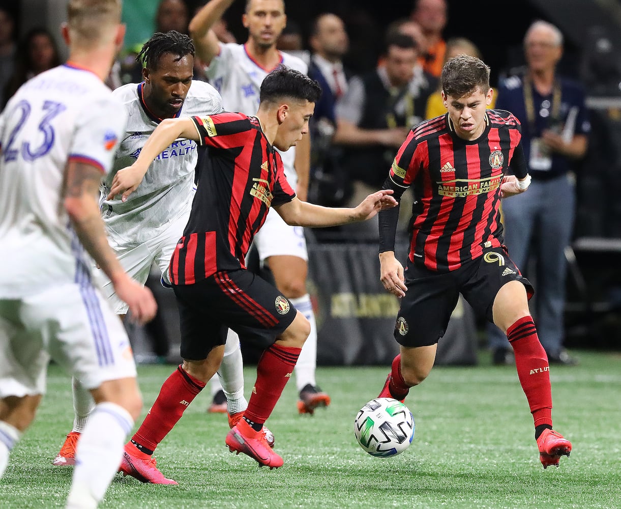 Photos: Atlanta United wins home opener