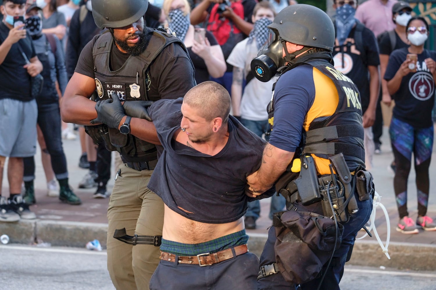 PHOTOS: Atlanta braces for second night of protests