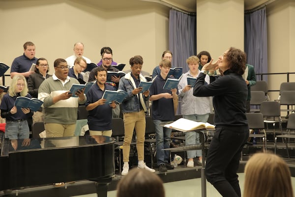 Atlanta Symphony Orchestra musical director Nathalie Stutzmann takes time to conduct a master class with the students at Columbus State University's Schwob School of Music. Photo: Atlanta Symphony Orchestra