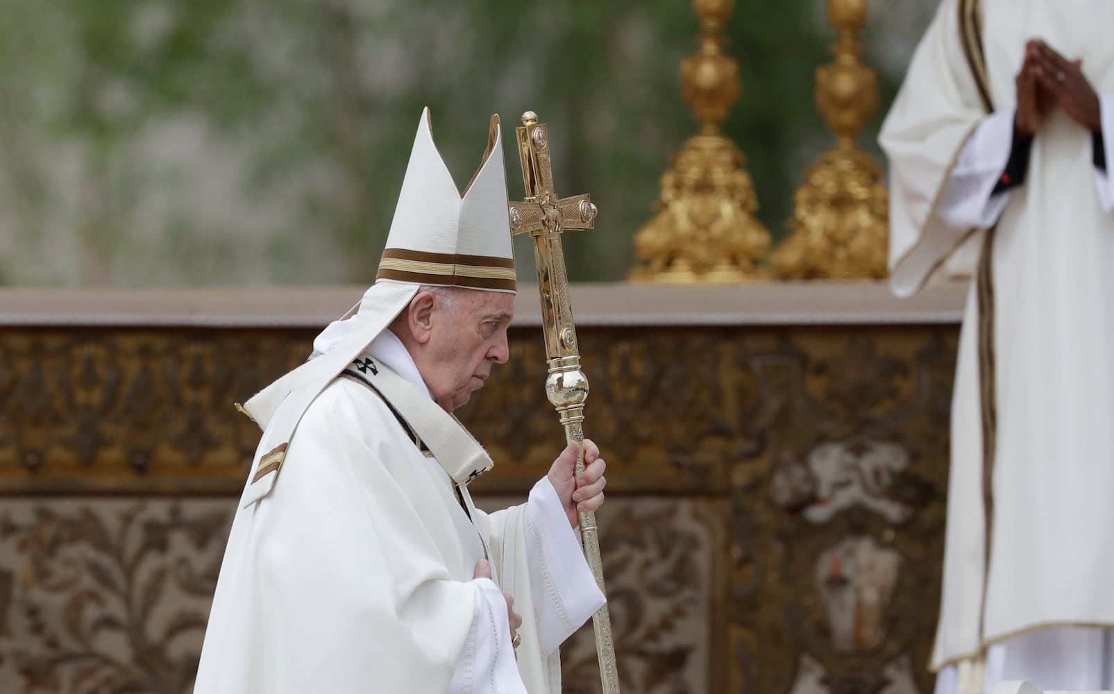 Photos: Pope Francis celebrates Easter Mass at the Vatican