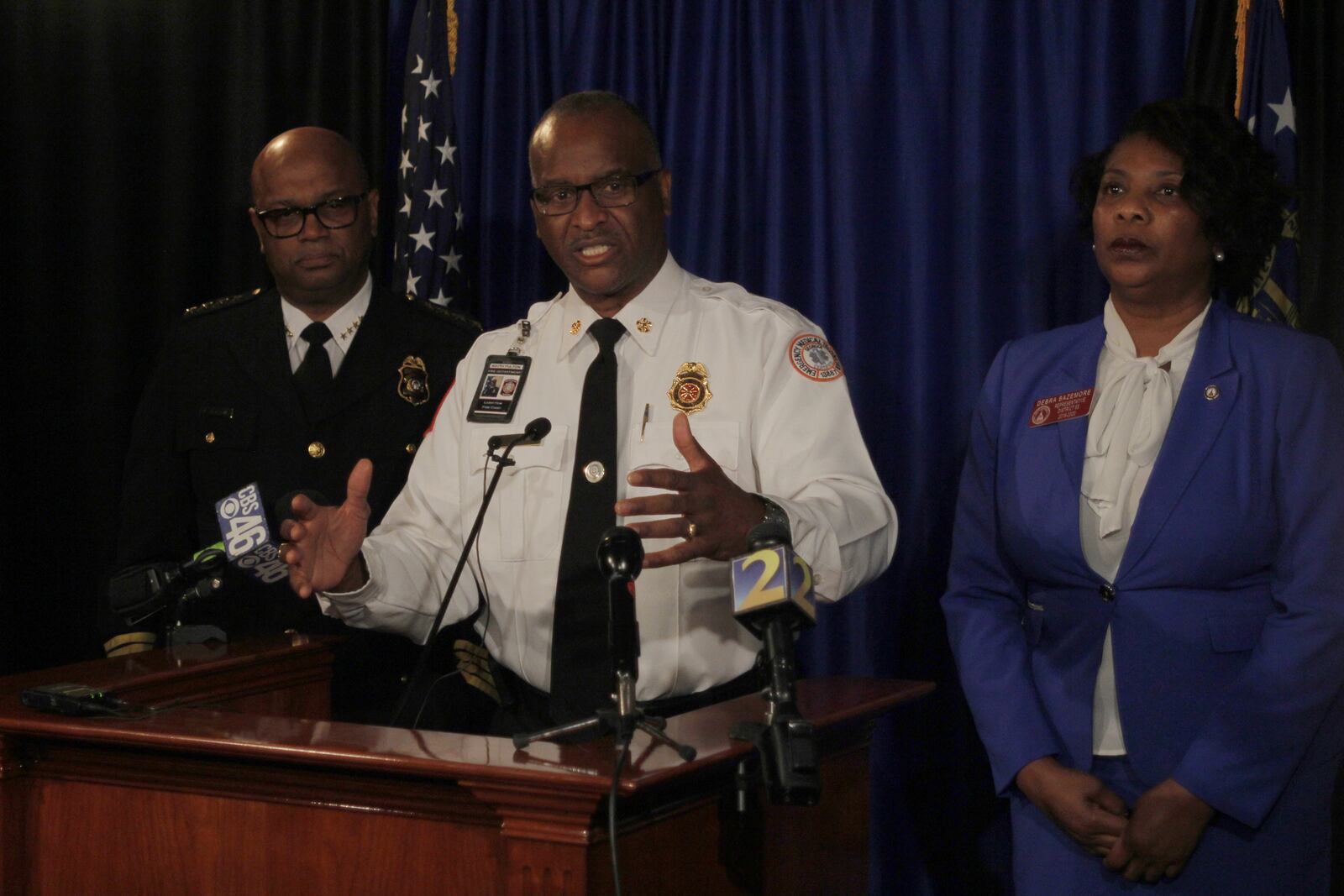 South Fulton fire chief Larry Few speaks Thursday, Feb. 21, 2019 to reporters about an unlicensed landfill in the city that has been smoldering since September.