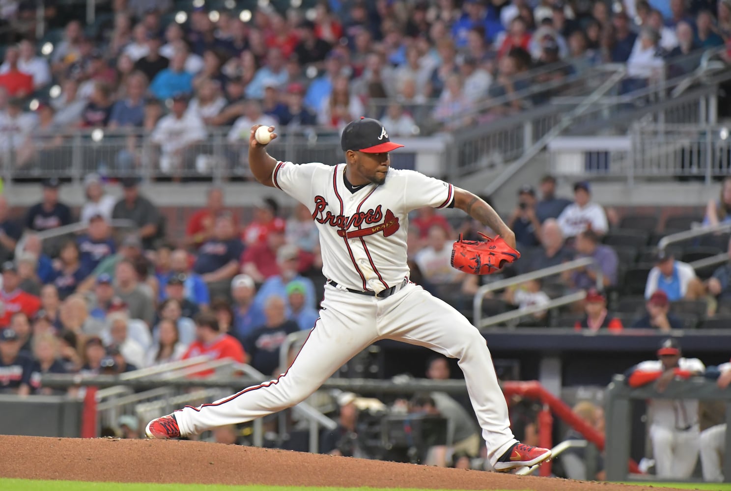 Photos: Braves try to rebound against the Phillies