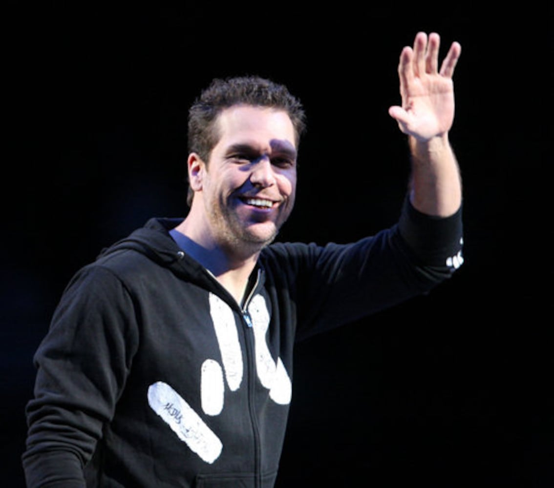 Comic Dane Cook plays Philips Arena