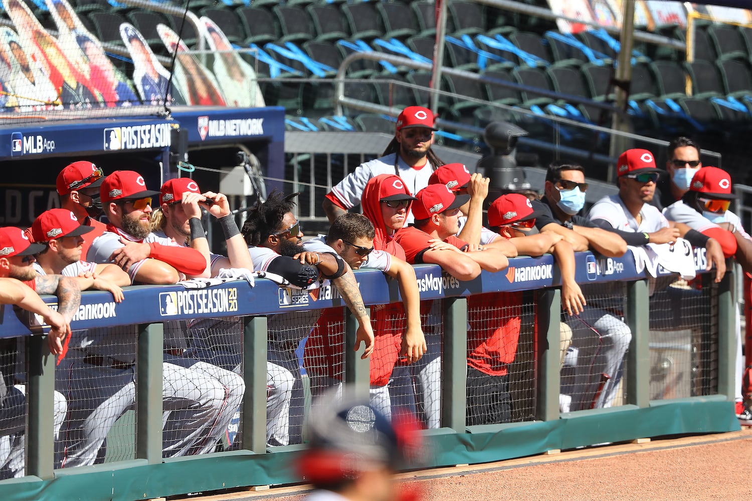 BRAVES REDS