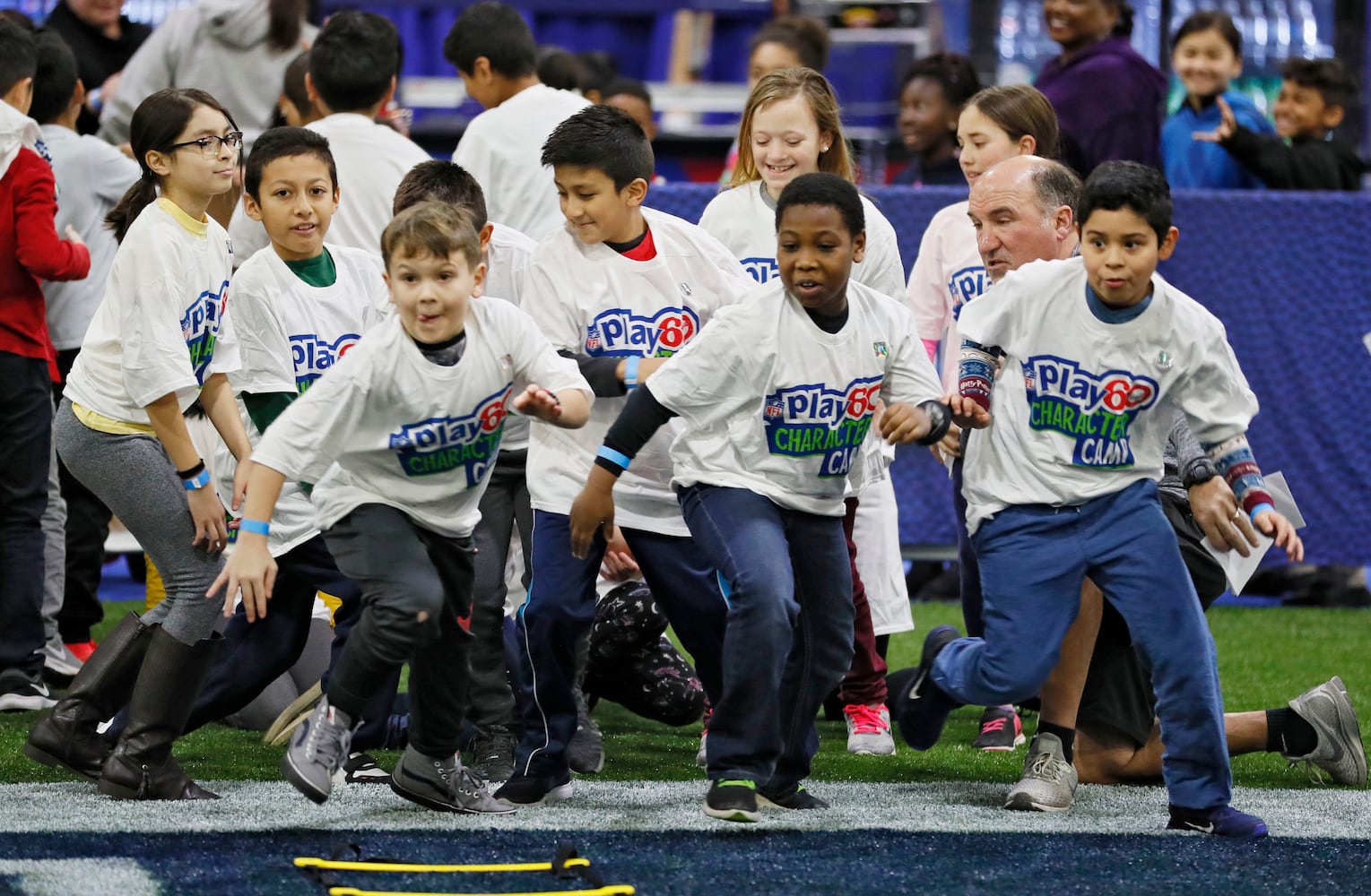 PLAY 60