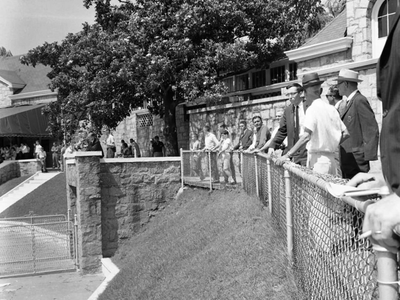 Photos: How Atlanta pools integrated in 1963