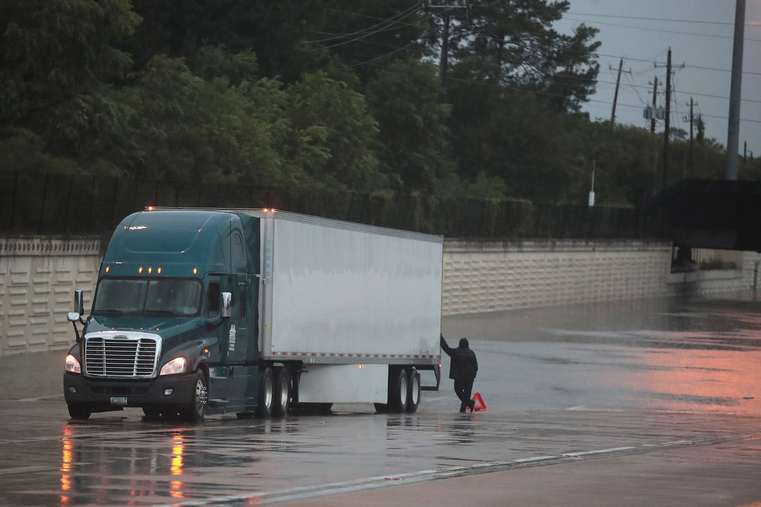 Devastation, flooding in Texas after Hurricane Harvey hits