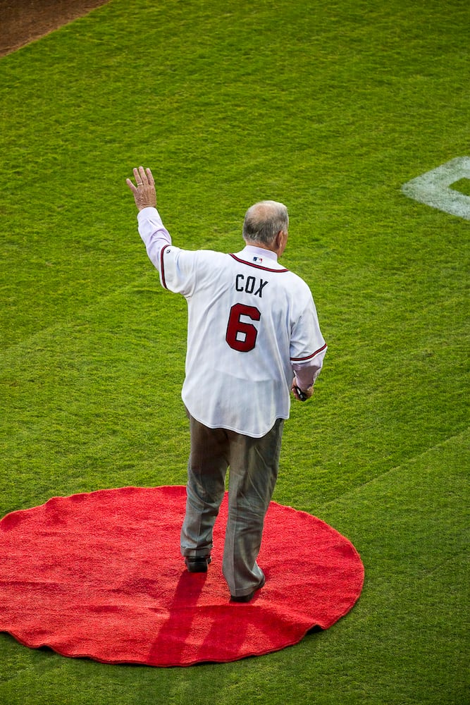 Photos: Bobby Cox attended Braves’ home opener Monday