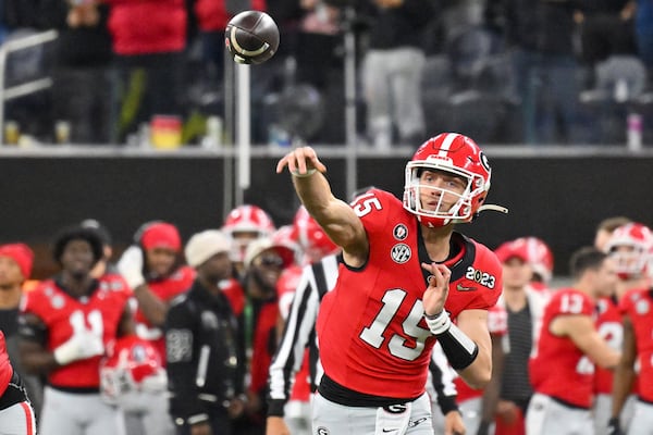 Georgia quarterback Carson Beck (15) throws downfield against Texas Christian during the  College Football Playoff Championship game at SoFi Stadium on Jan. 9, 2023, in Inglewood, California. (Hyosub Shin/The Atlanta Journal-Constitution/TNS)