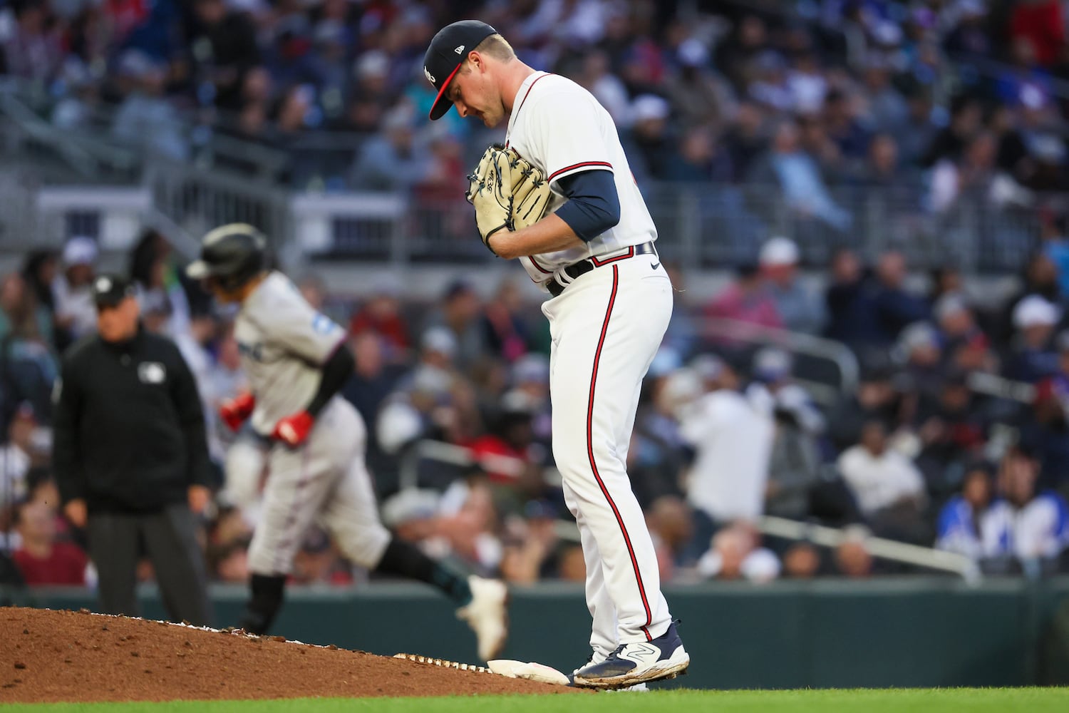 042723 BRAVES PHOTO