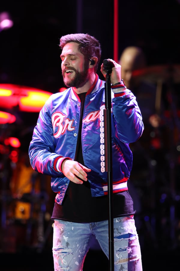  Thomas Rhett brought his dad, Rhett Akins, out during his set. Photo: Photo: Robb Cohen Photography & Video /RobbsPhotos.com