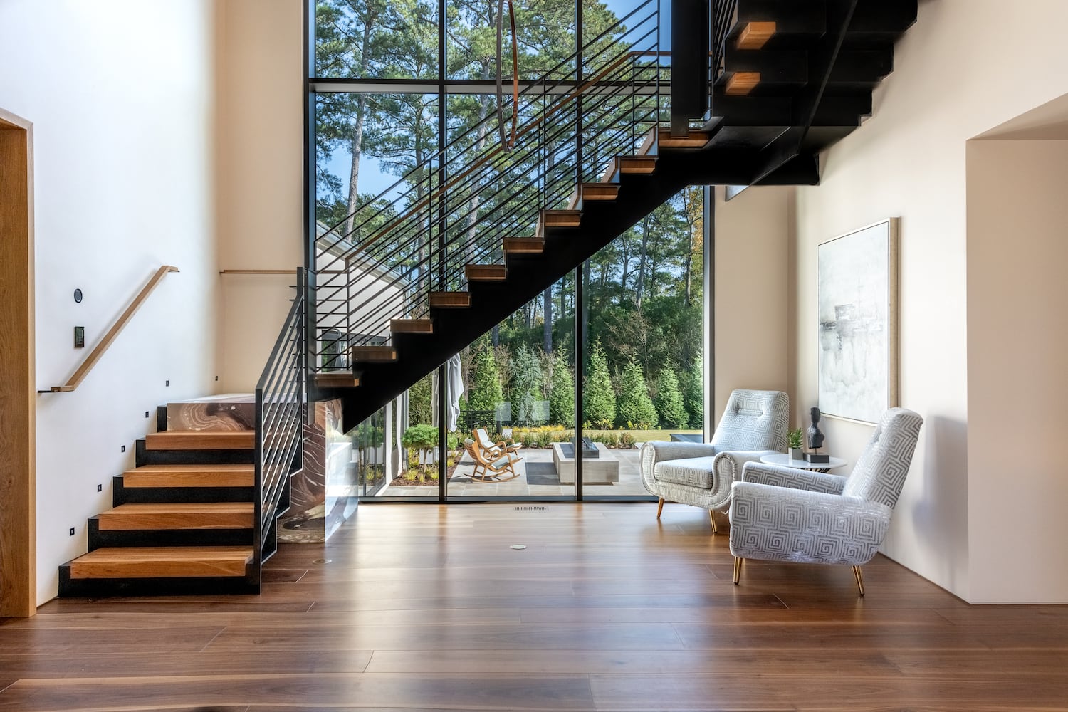 $8 million Brookhaven staircase