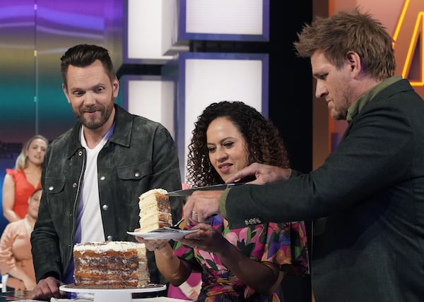 Joel McHale, Yolanda Gampp and Curtis Stone iin "Crime Scene Kitchen," a new show on Fox.  CR: Michael Becker/FOX.