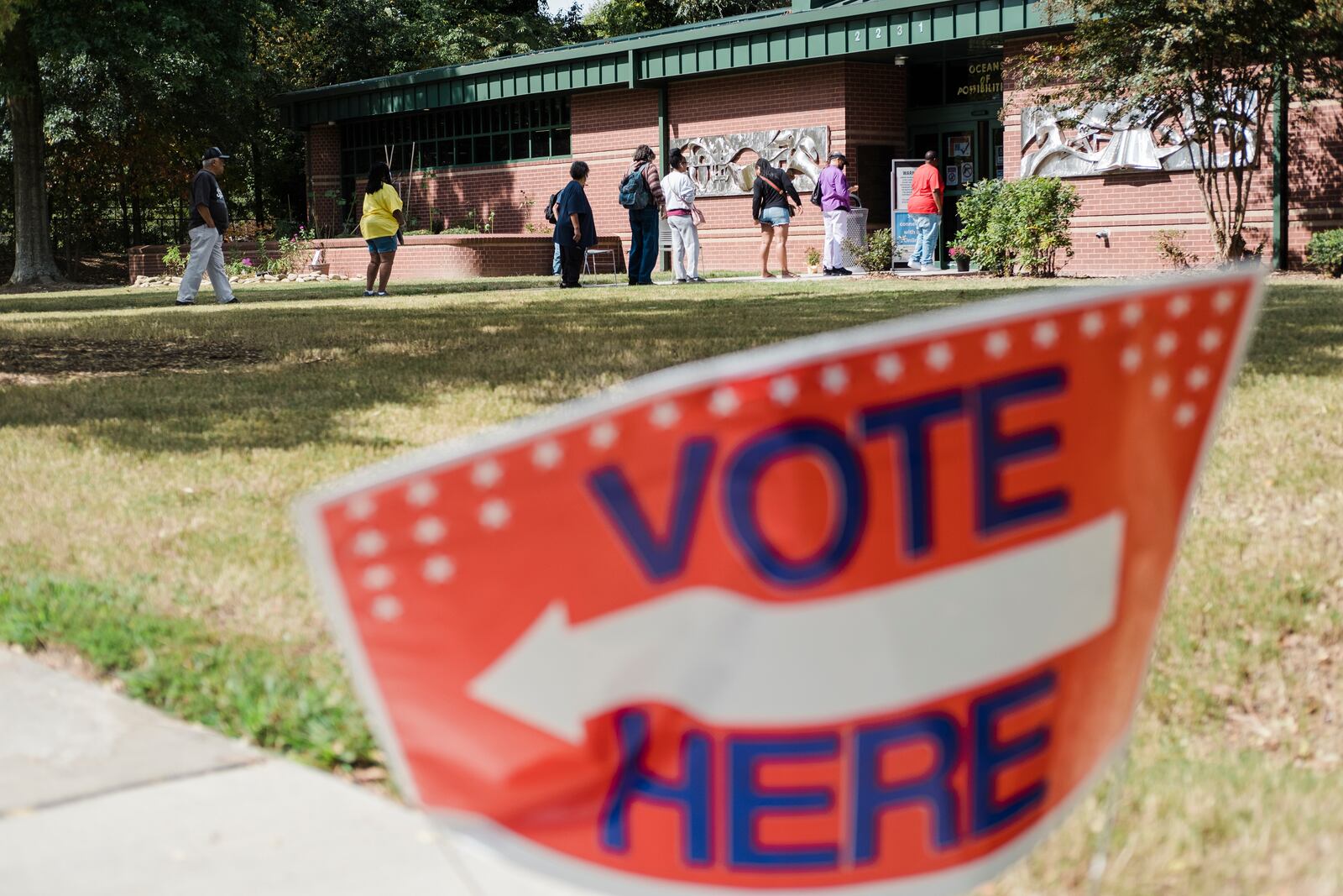 Georgians cast their votes at Adams Park Library on the first day of early voting in Atlanta on Oct. 17, 2022. (Gabriela Bhaskar/The New York Times)