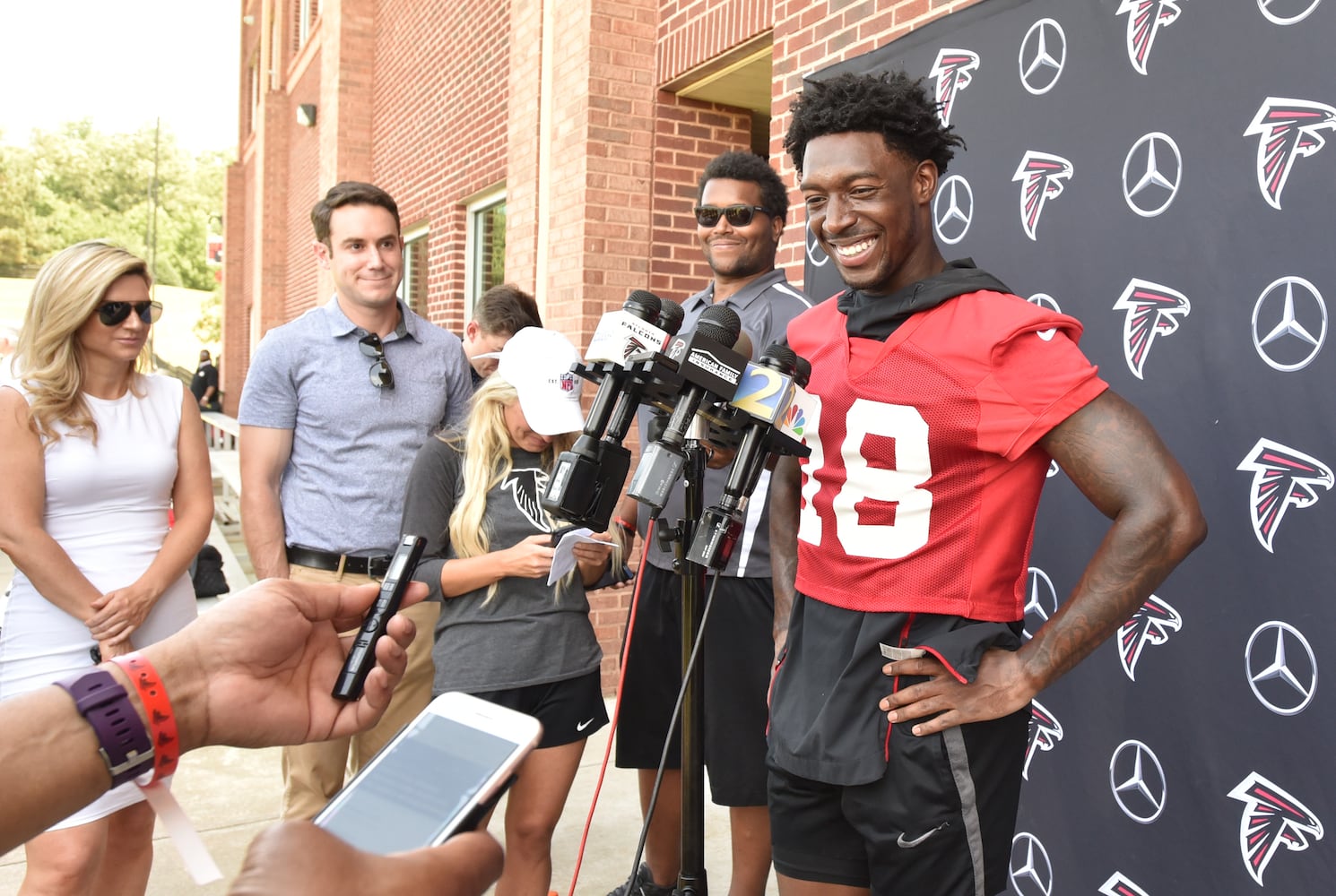 Photos: Falcons continue offseason workouts