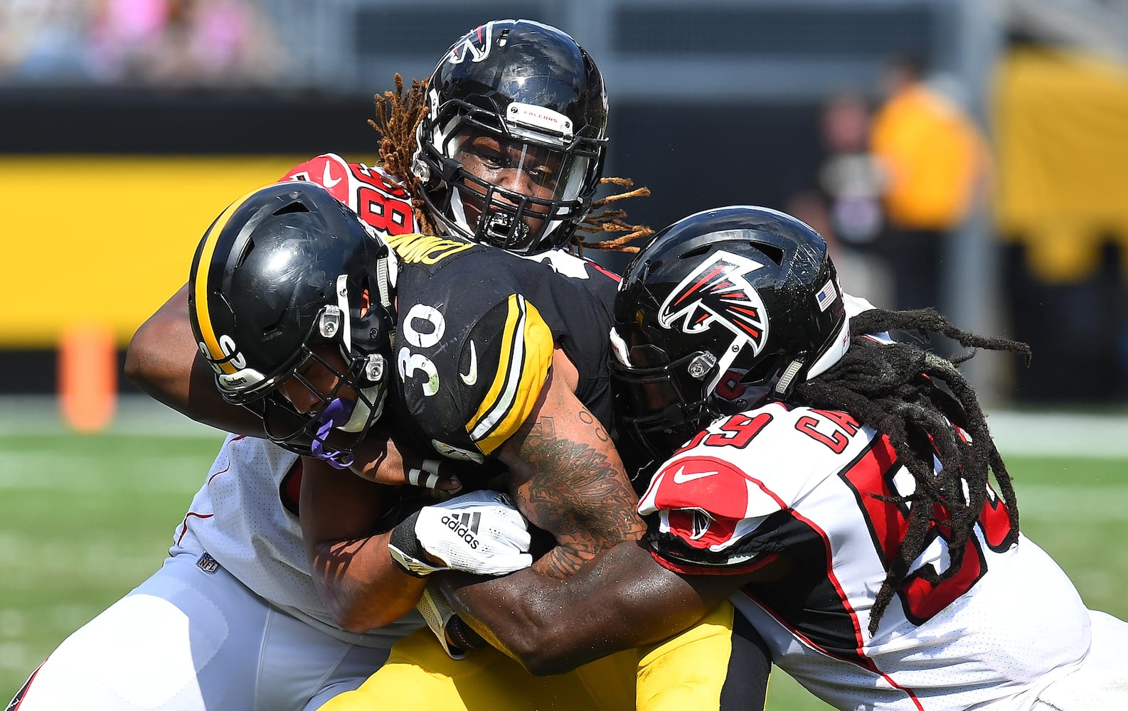 Photos: Falcons battle Steelers in key road game