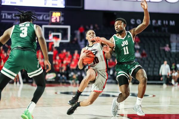 Georgia basketball player Aaron Cook (10) during a game against Jacksonville at Stegeman Coliseum in Athens, Ga., on Tuesday, Dec. 7, 2021. (Photo by Mackenzie Miles / UGA Athletic Department)