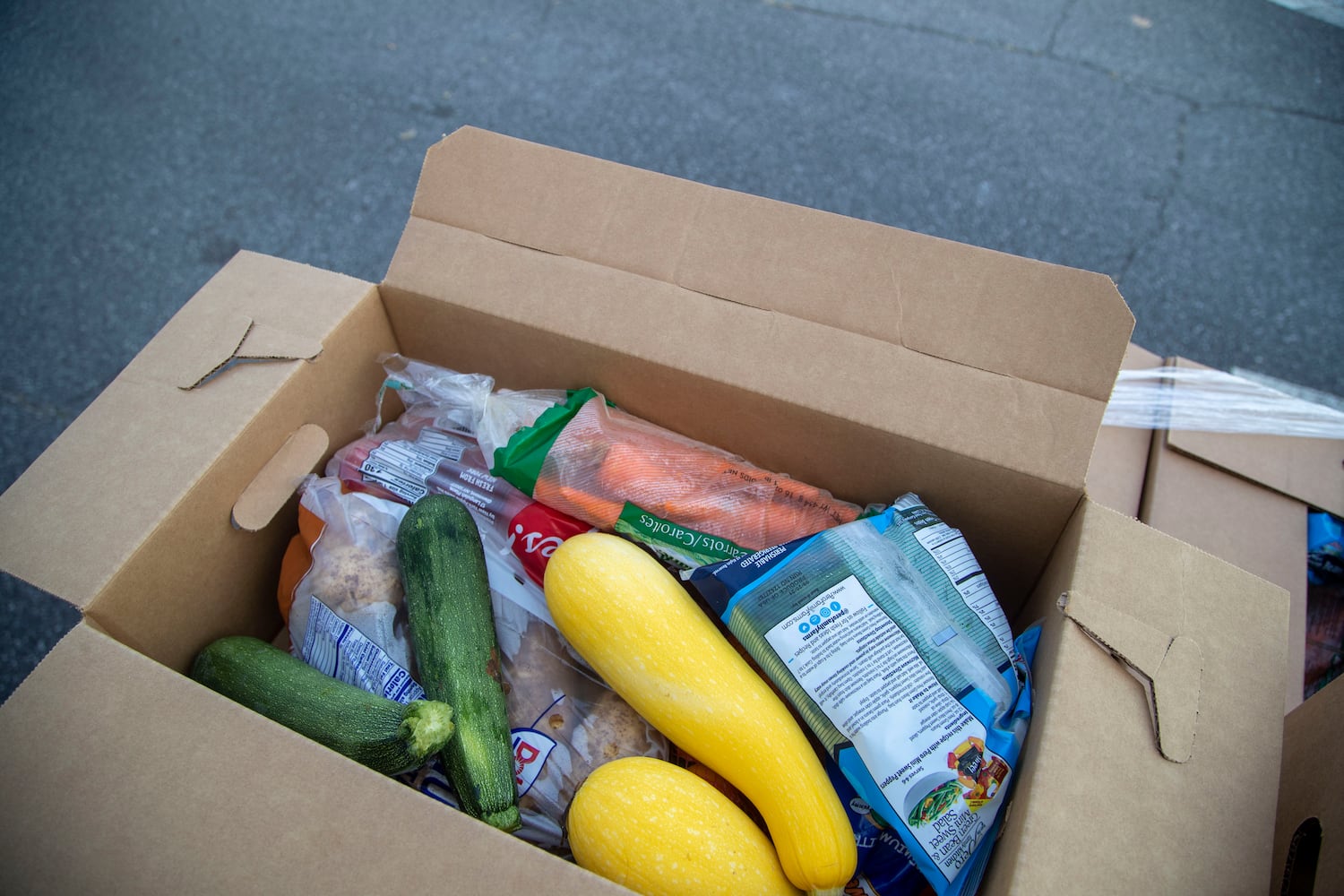 HYX COBB COMMUNITY FOOD FLEET