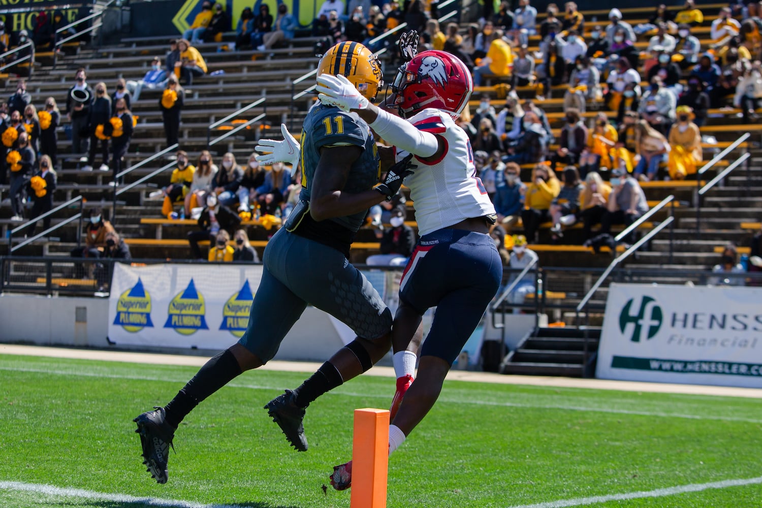 Je'Cory Burks, sophomore defensive back for Kennesaw, blocks a pass intended for Jalen Powell. CHRISTINA MATACOTTA FOR THE ATLANTA JOURNAL-CONSTITUTION.