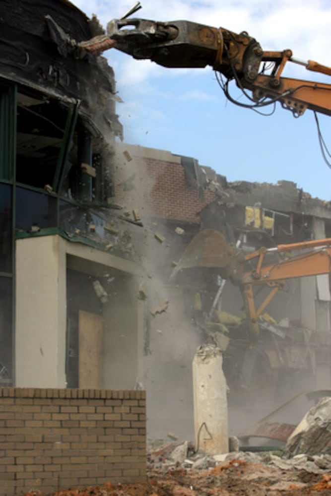 Americus says goodbye to hospital damaged by tornado