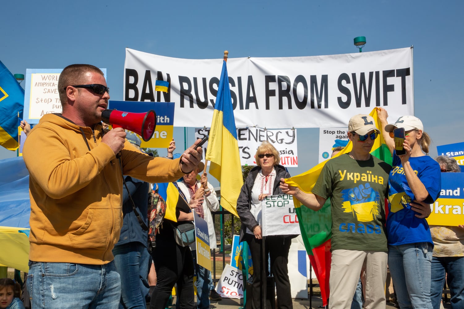 Stand with Ukraine Rally in Atlanta 

