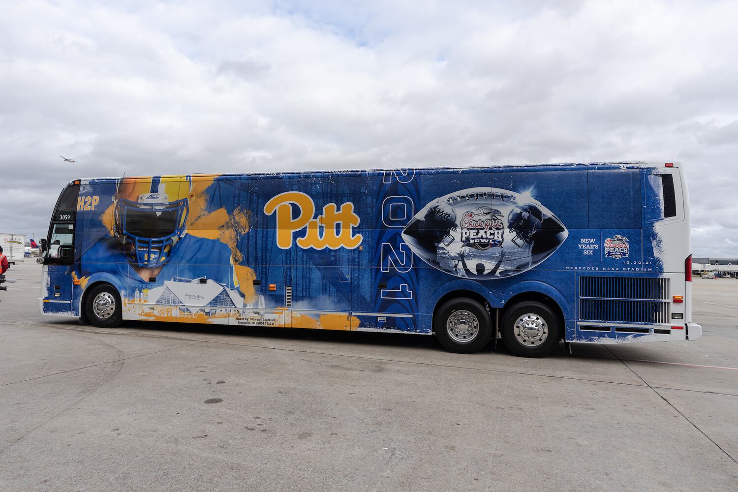 Michigan State, Pitt arrive for 2021 Peach Bowl