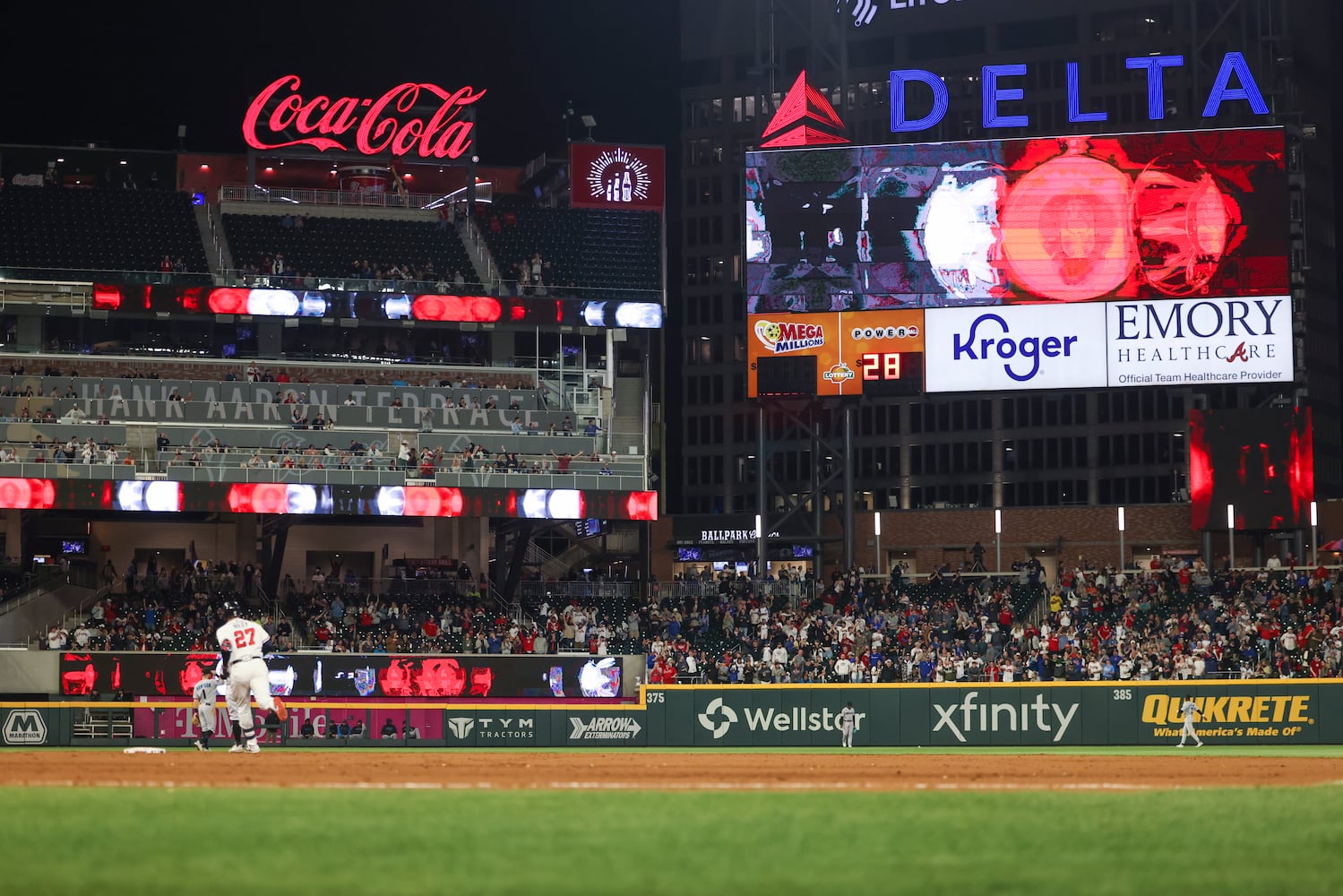 042523 BRAVES PHOTO