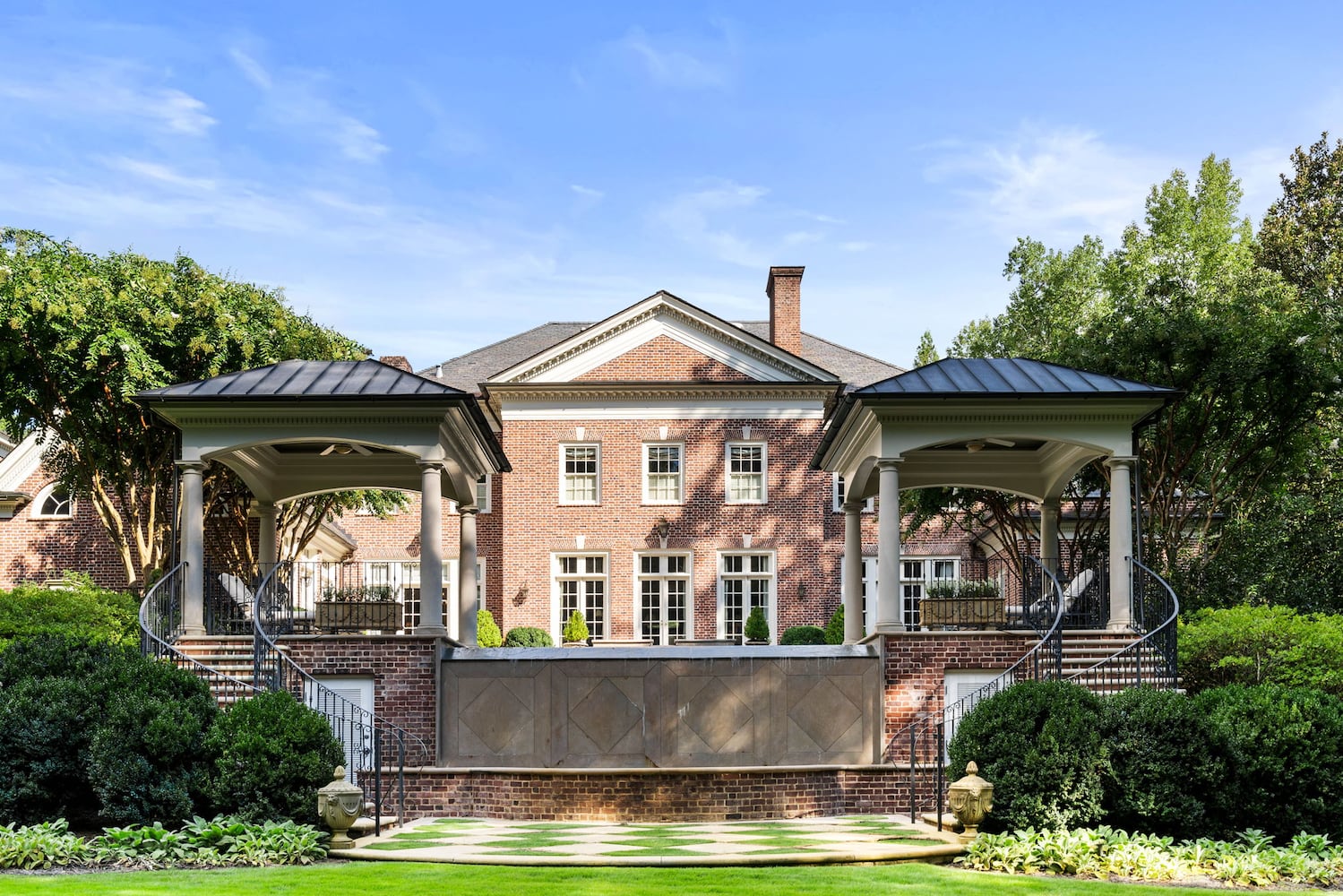 $13 million Buckhead mansion breaks Atlanta record, looks luxurious doing it