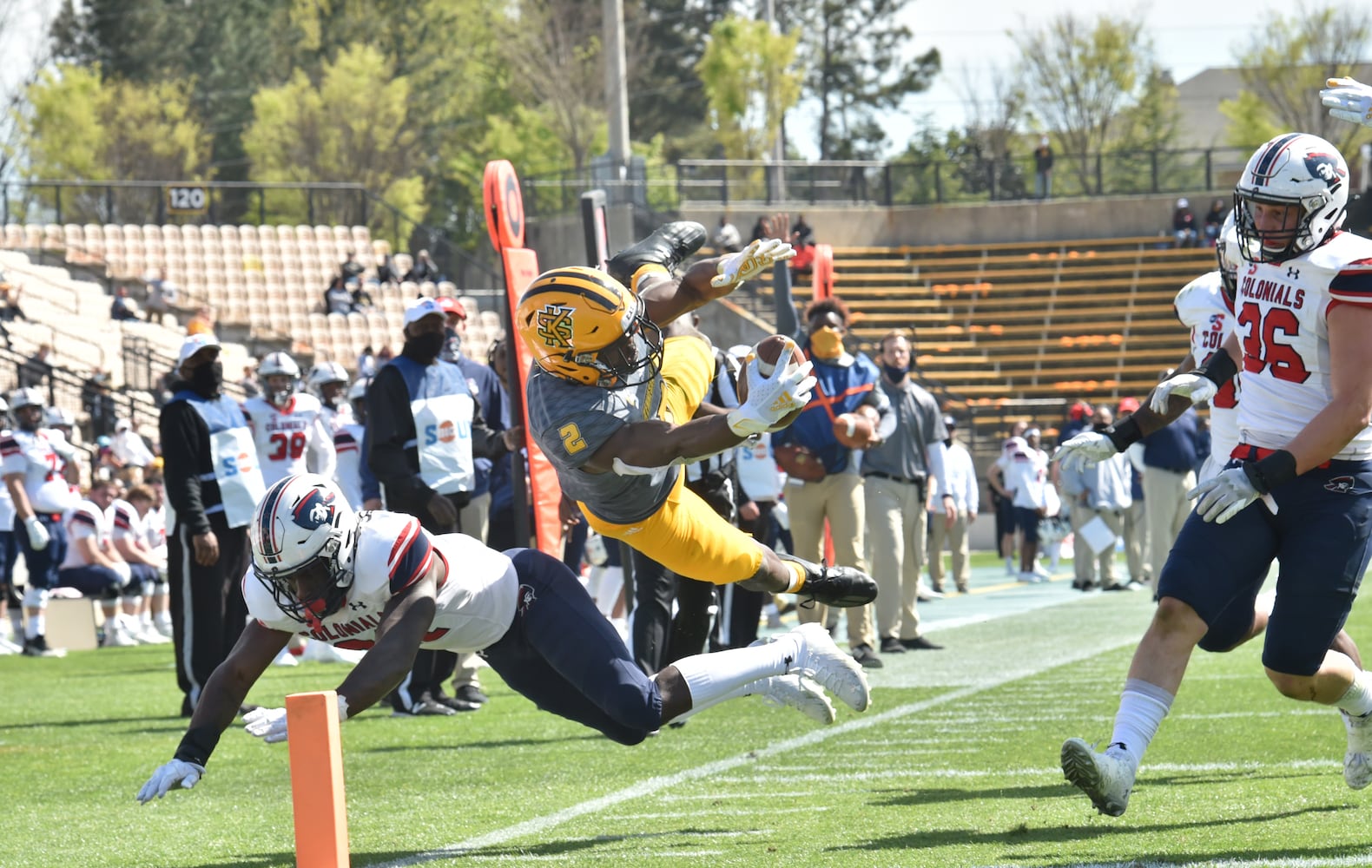 Kennesaw-Robert Morris football photo