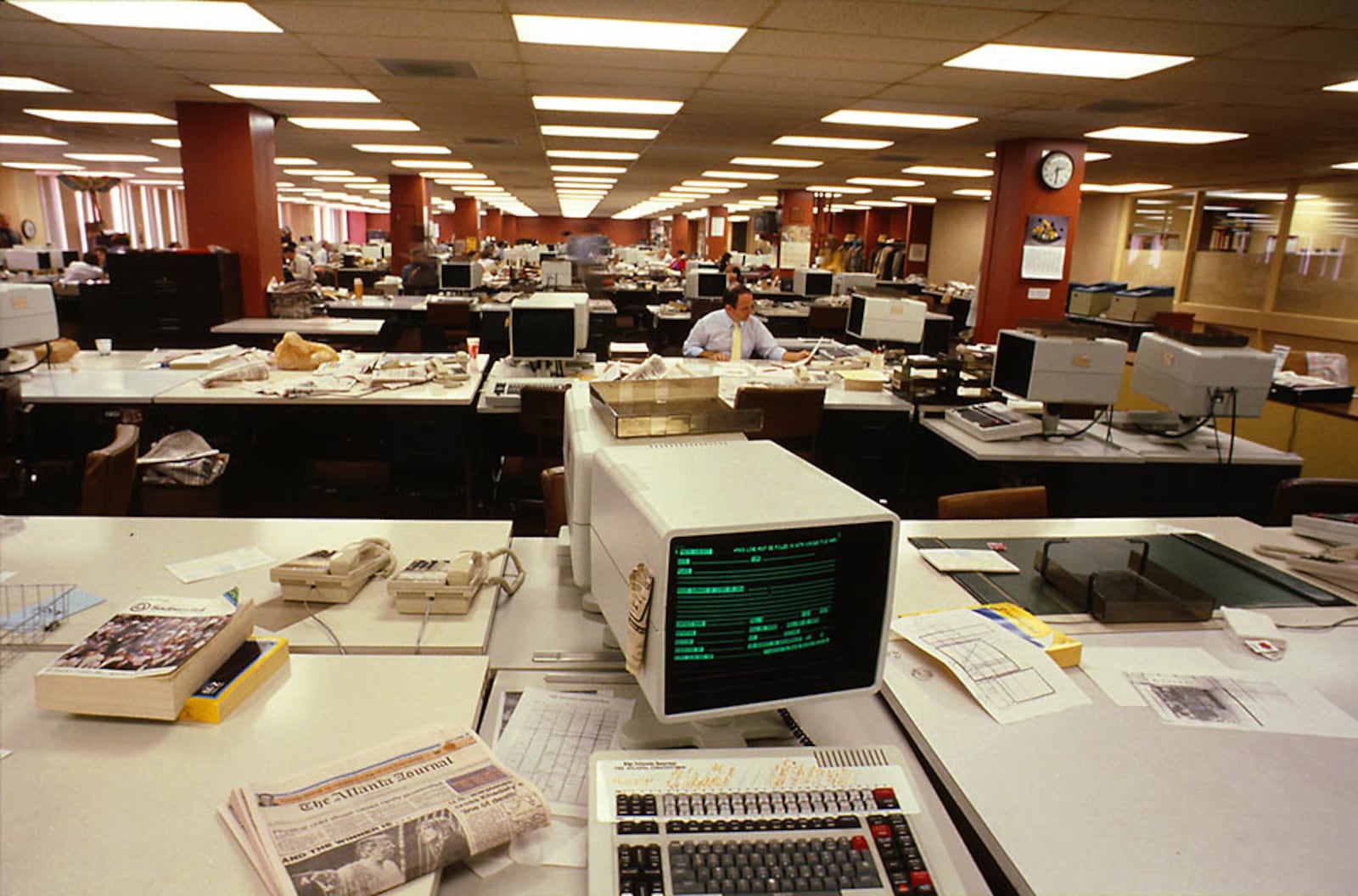 An ATEX computer terminal sits in The Atlanta Journal-Constitution newsroom in 1985 at 72 Marietta Street. (AJC file)