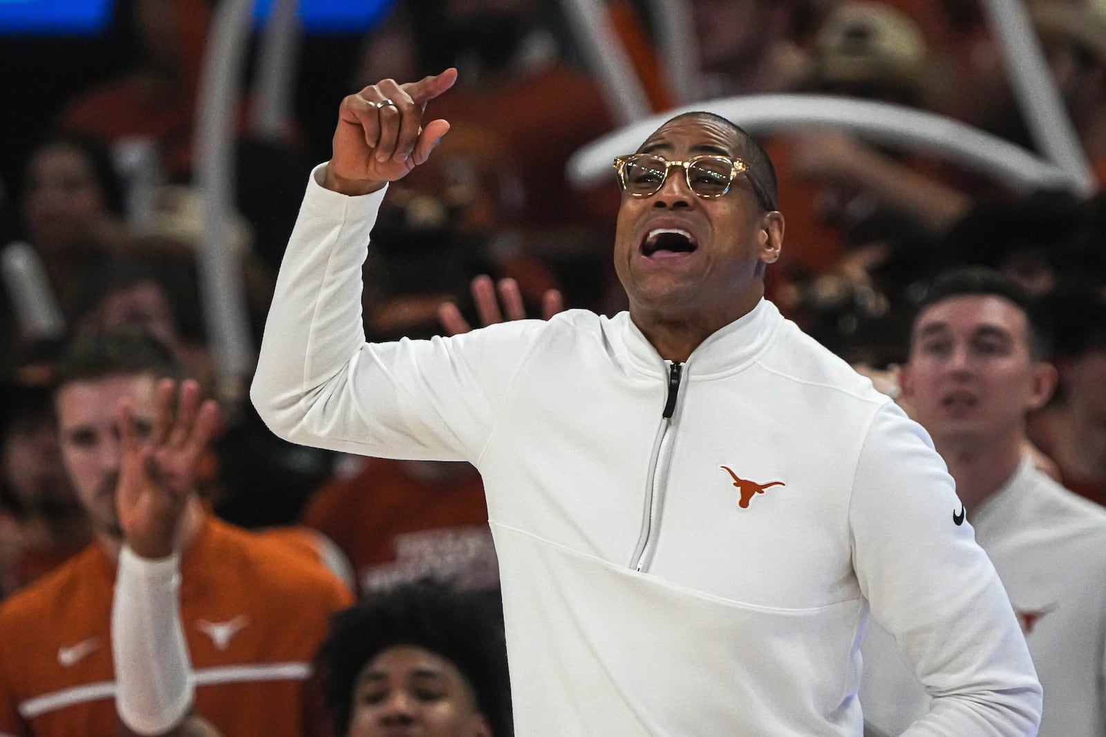 FILE - Texas head coach Rodney Terry yells orders from the sideline during an NCAA basketball game against Houston, Monday, Jan. 29, 2024, in Austin, Texas. (Aaron E. Martinez/Austin American-Statesman via AP, File)