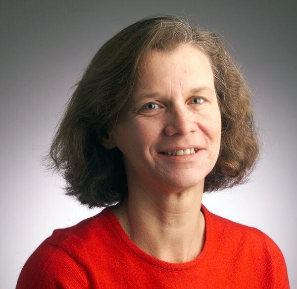 010906-STUDIO: Portrait of AJC reporter Jill Vejnoska. (PHIL SKINNER /staff).