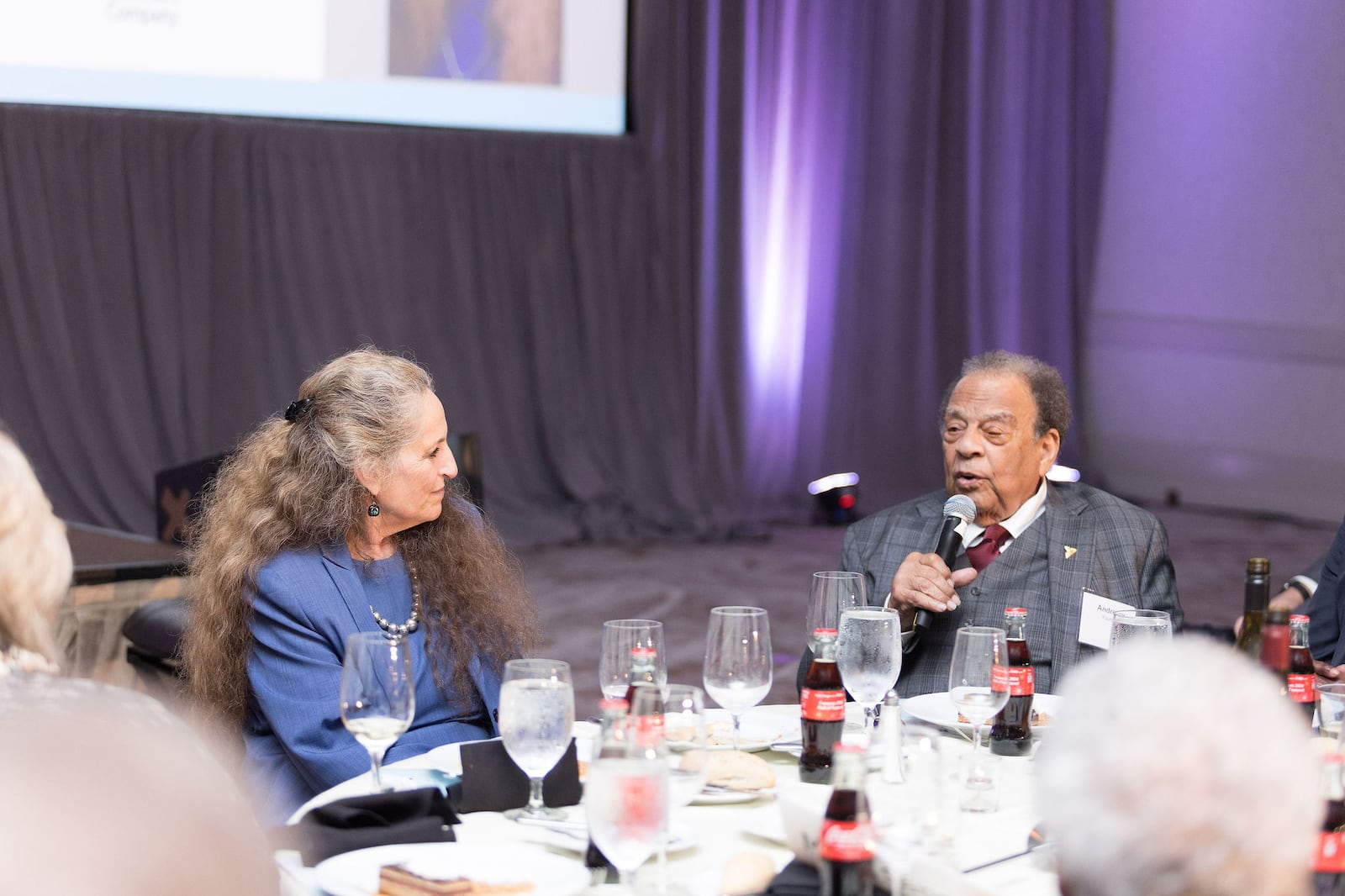 Andrew Young feting Maria Saporta at the Atlanta Press Club Hall of Fame dinner on Oct. 28, 2024. KRYS ALEX