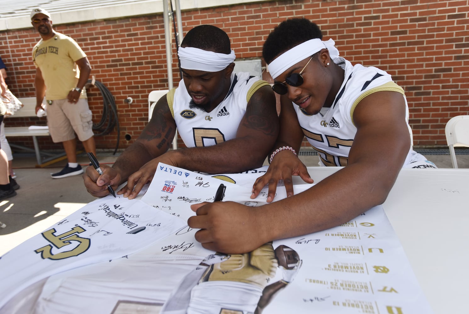 Photos: Fan day at Georgia Tech