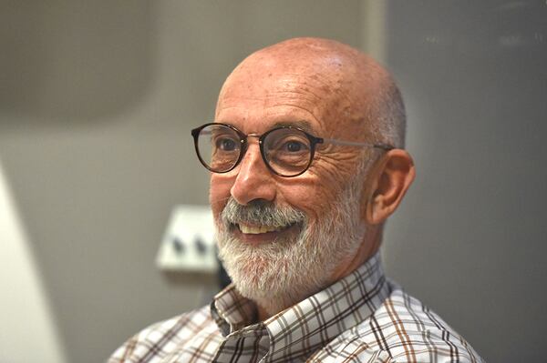 Danny  Sindall approached his longtime FBI colleague, John Insogna, seen here, to join him in evaluating the Chapman case. (At the time, Insogna had an investigator’s license, and Sindall didn’t.) The two retired agents went to Telfair State Prison to interview Chapman and decided to join the defense.  HYOSUB SHIN / HSHIN@AJC.COM