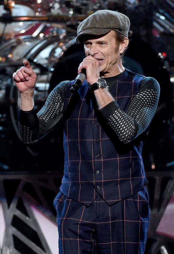 LAS VEGAS, NV - MAY 17: Singer David Lee Roth of Van Halen performs during the 2015 Billboard Music Awards at MGM Grand Garden Arena on May 17, 2015 in Las Vegas, Nevada. (Photo by Ethan Miller/Getty Images)