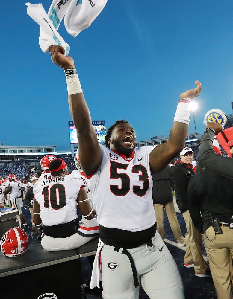 Photos: Bulldogs handle Kentucky, win SEC East title