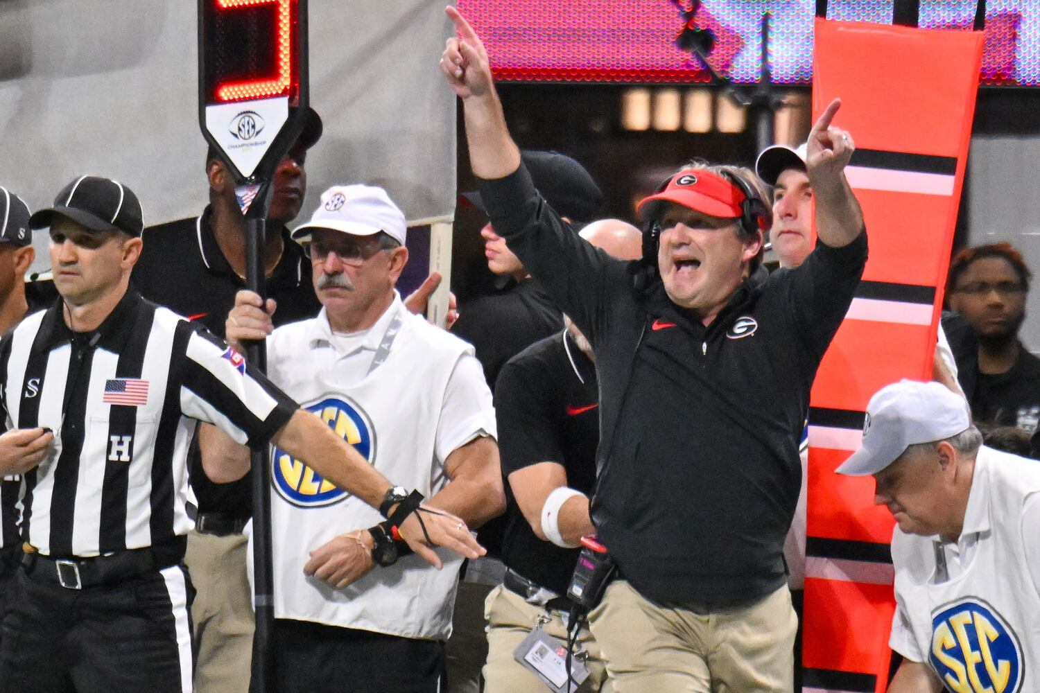 Georgia Bulldogs head coach Kirby Smart reacts against the Alabama Crimson Tide during the first half of the SEC Championship football game at the Mercedes-Benz Stadium in Atlanta, on Saturday, December 2, 2023. (Hyosub Shin / Hyosub.Shin@ajc.com)