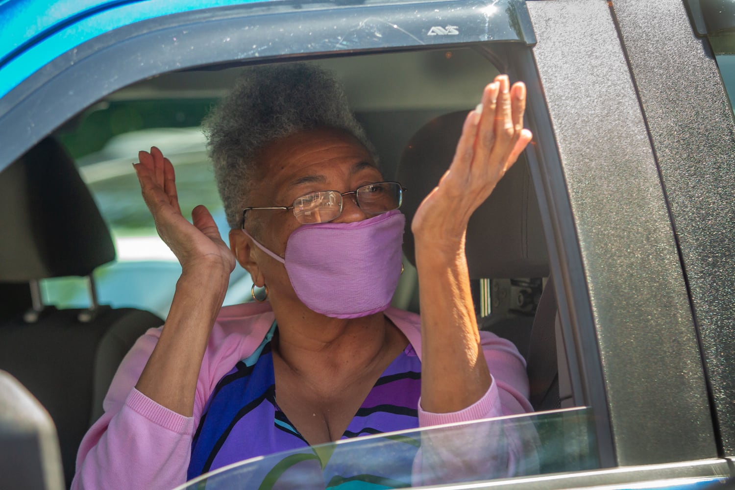 PHOTOS: Drive-thru service at New Beginning Full Gospel Baptist Church