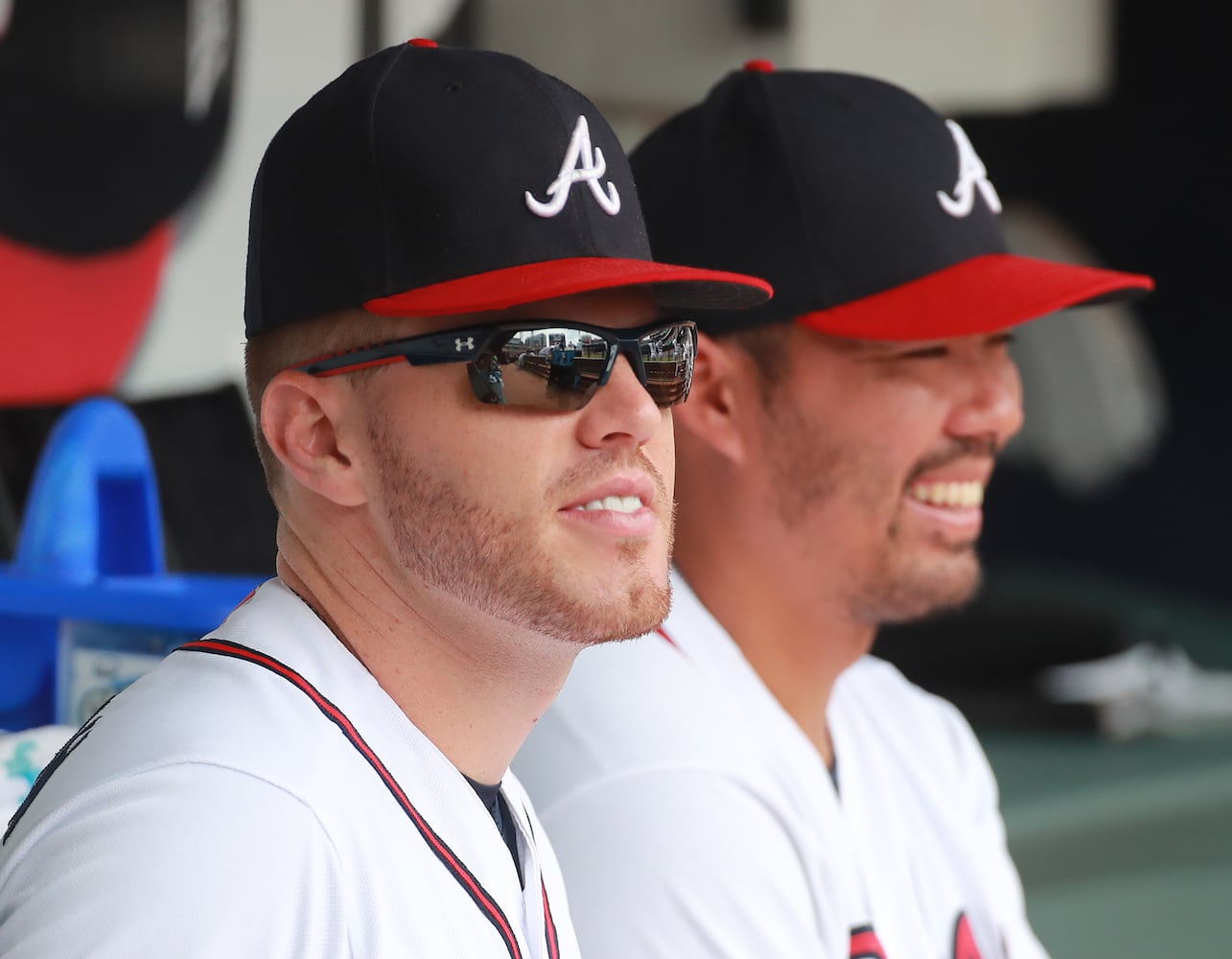 Photos: Braves collapse at home against Red Sox