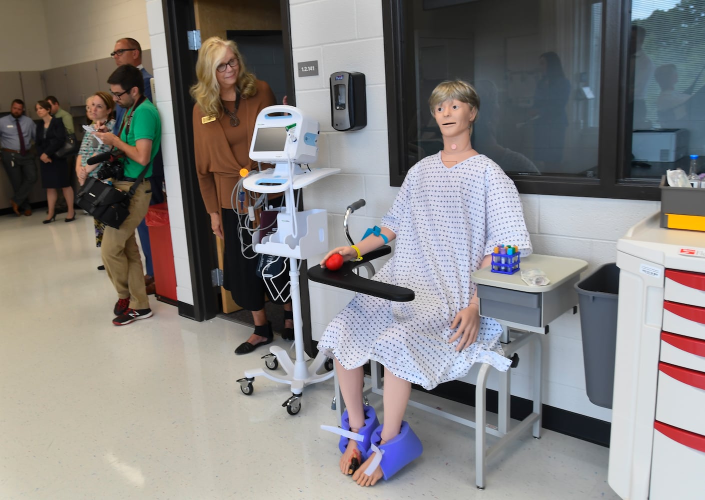 $38M Gwinnett high school preps students for health careers