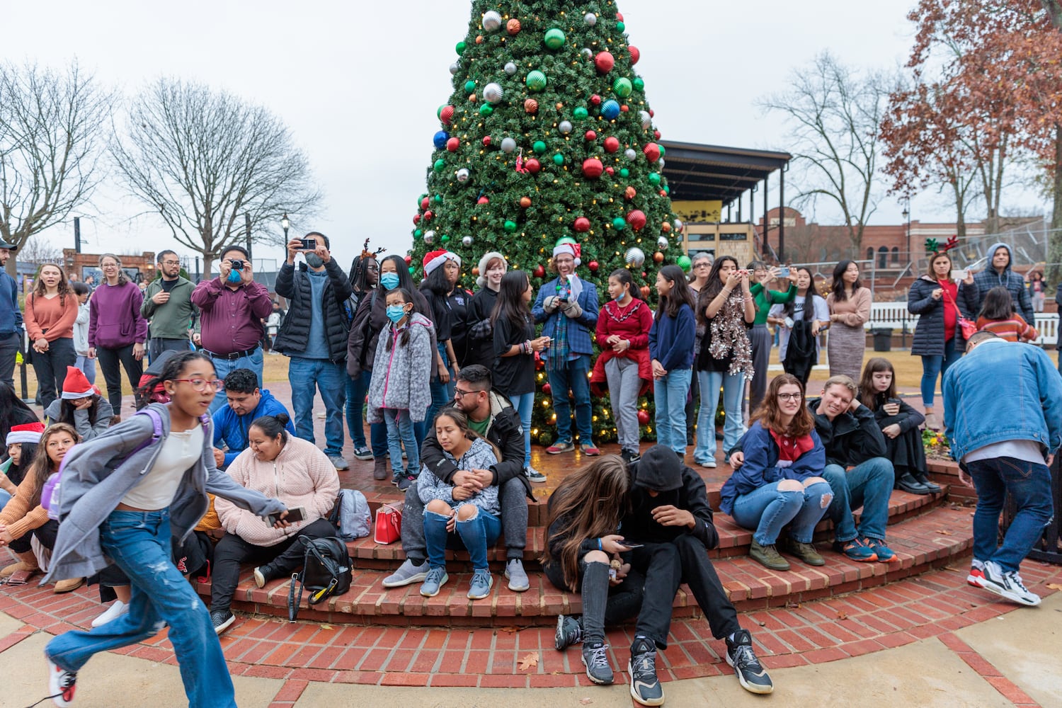 PHOTOS: Duluth’s Deck the Hall serves up snow, more fun