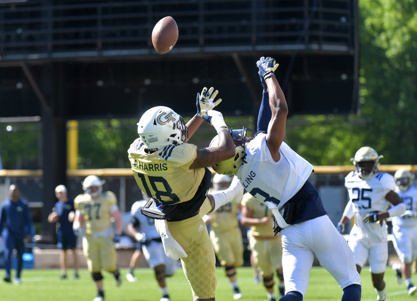 Photos: Georgia Tech puts on the pads at spring practice