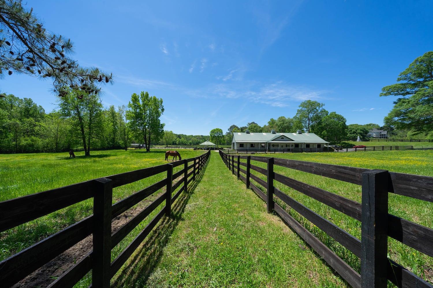 $4 million sprawling equestrian estate on the market in Milton