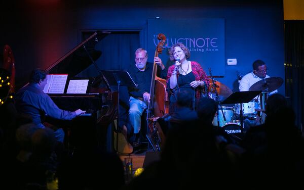 Eileen Howard performs her show “Wild Women Don’t Have No Blues,” at the Velvet Note. Photo credit: Jason Getz