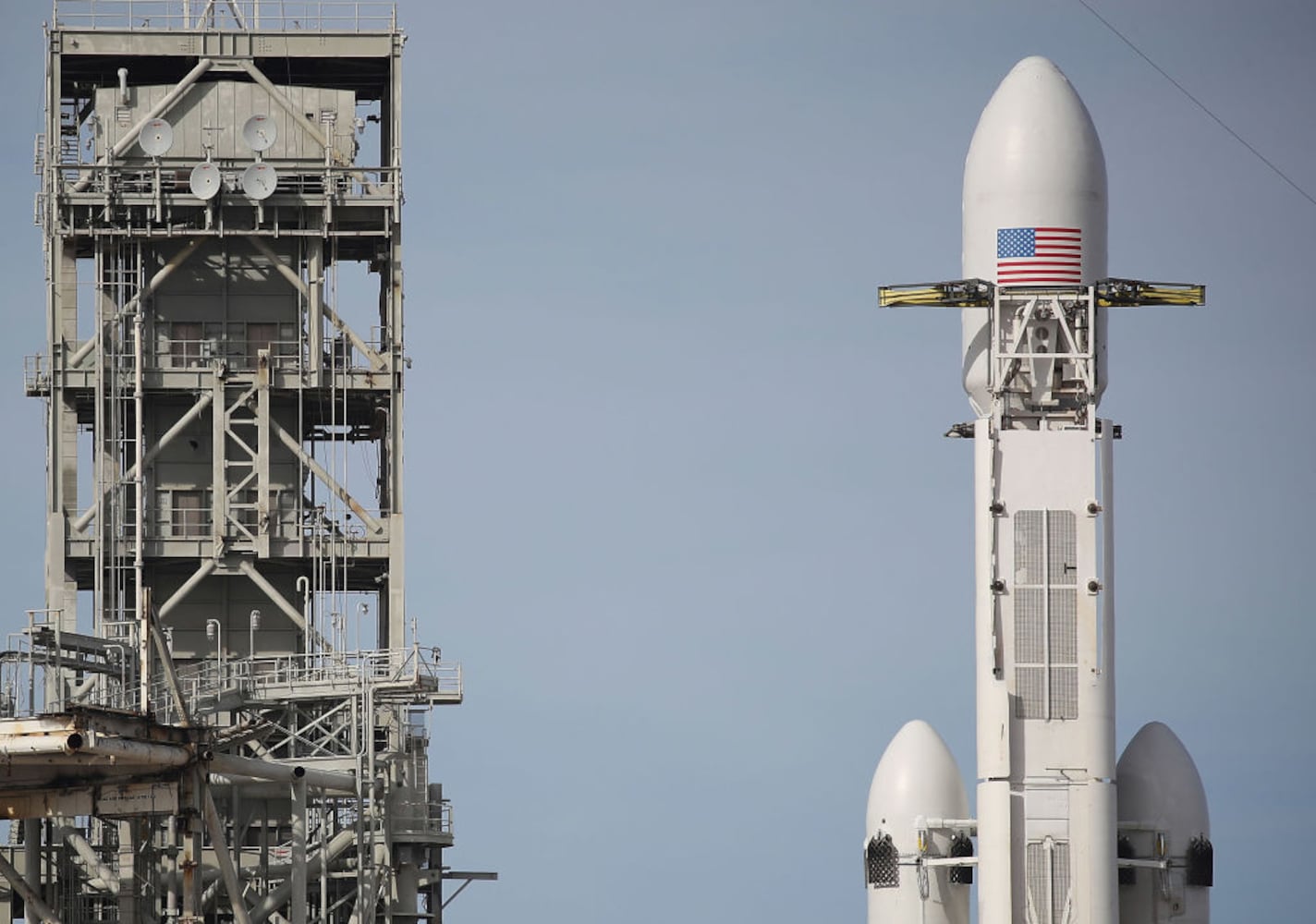 photos falcon heavy launch