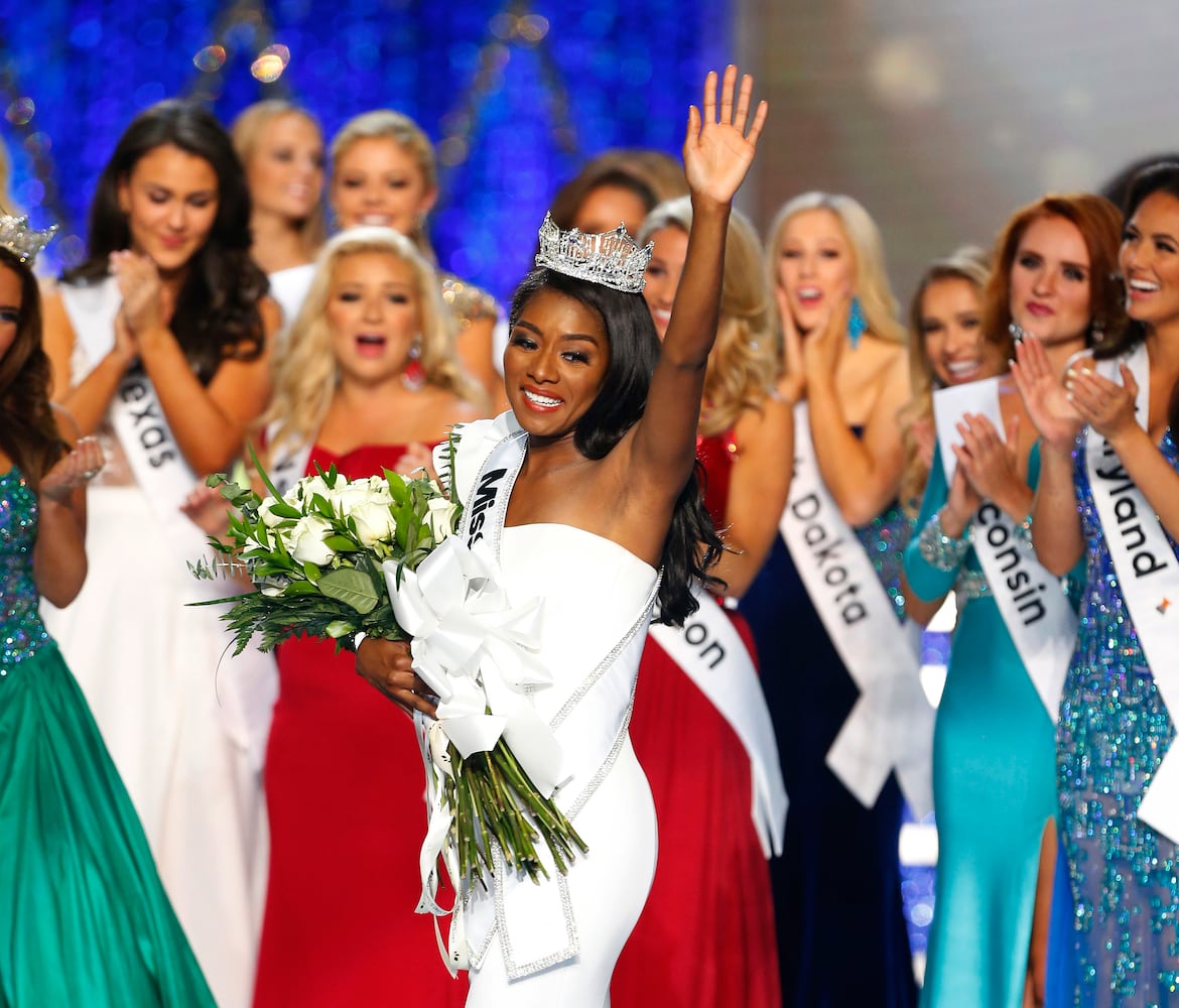 Miss New York Nia Franklin crowned Miss America 2019