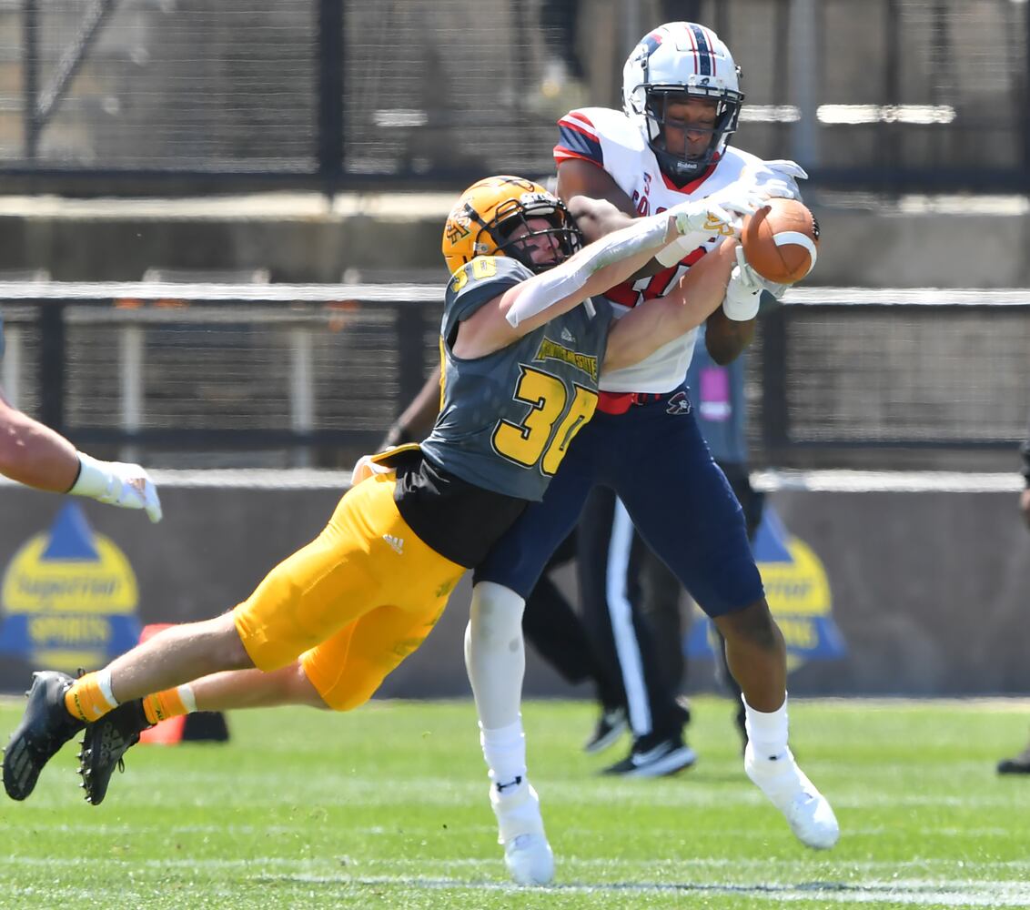 Kennesaw-Robert Morris football photo