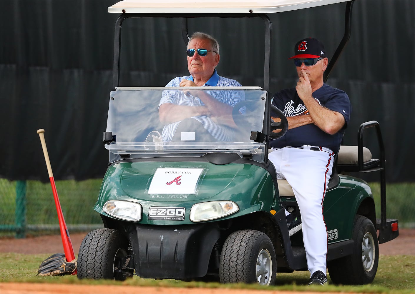 Photos: Bobby Cox attended Braves’ home opener Monday